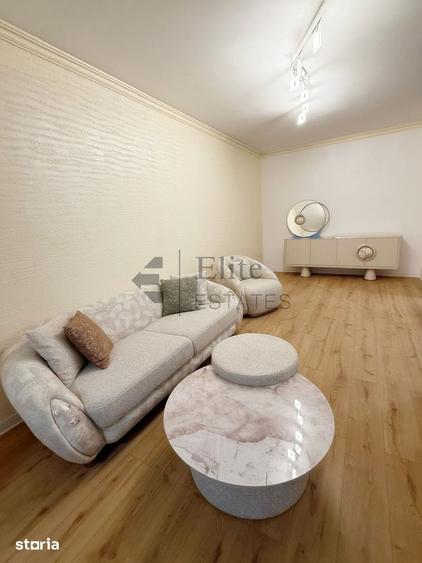 Apartament cu 3 camere decomandat în Iorga