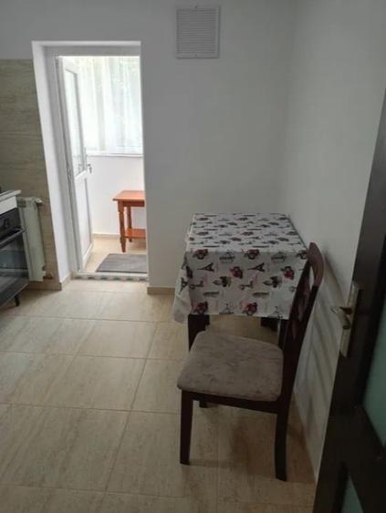 Apartament cu 1 camera in Nicolina-prima statie din Podu Ros - 2
