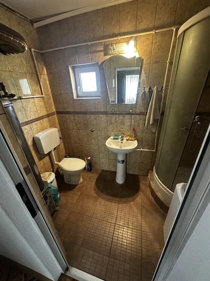 Casă cu 3 camere cu Teren 2200 Mp în Nireș