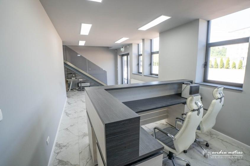 Hala si corp birouri, Calea Baciului - 6