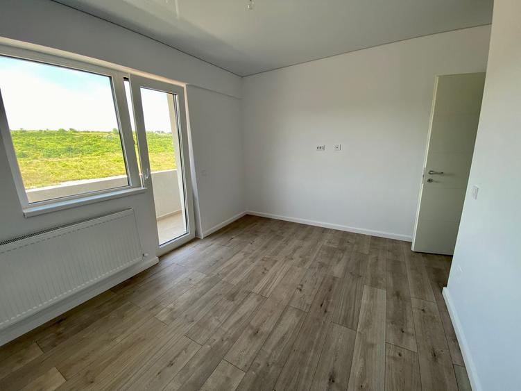 Apartament cu 2 camere decomandat în Vișan