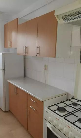 Apartament cu 2 camere semidecomandat, mobilat în Astra