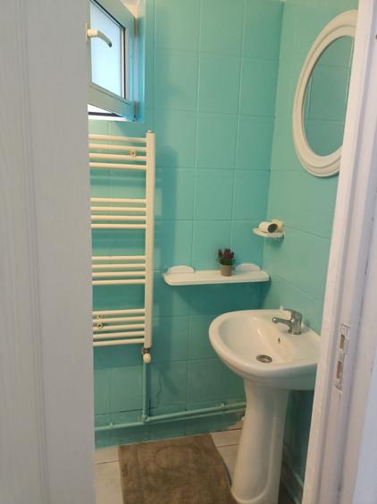 Apartament cu 2 camere, mobilat în Brotăcei