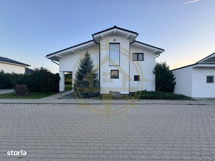 Casă cu 4 camere în Ghermănești