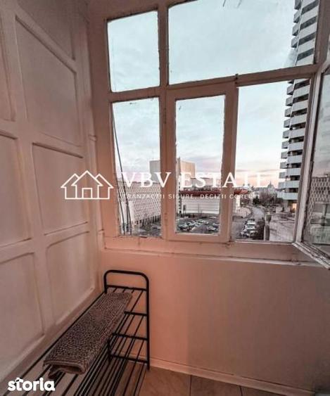 Apartament cu 2 camere semidecomandat, mobilat în Eminescu