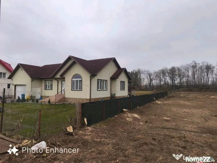 Casa in stil american, 120mp, 2450mp teren, Radauti - 10
