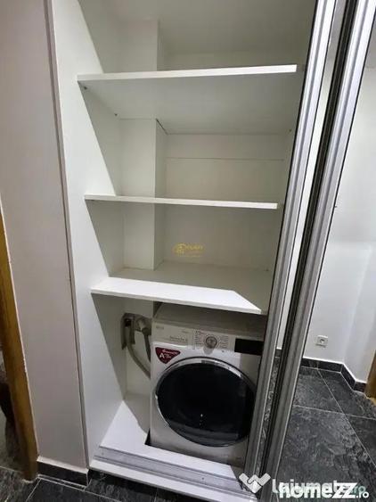 Apartament cu 4 camere decomandat în Ultracentral