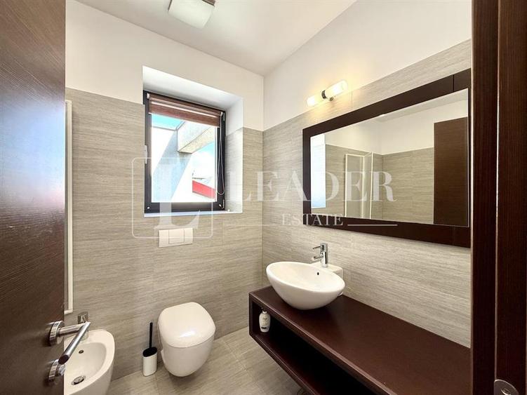 Apartament cu 4 camere decomandat, mobilat în Dorobanți