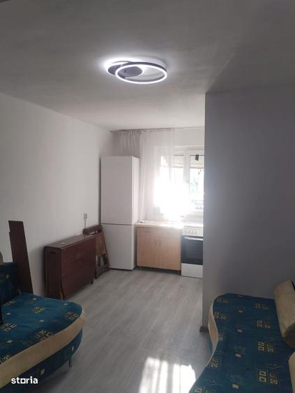 Garsonieră în Nicolina