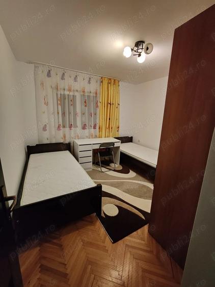 Apartament cu 3 camere decomandat în Central