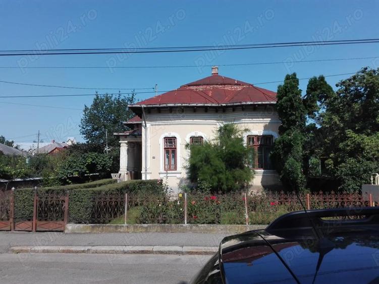 Casă cu 4 camere în Fălticeni