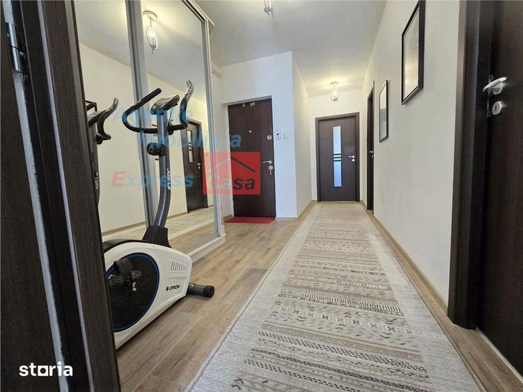 Apartament cu 3 camere, mobilat în Bucium