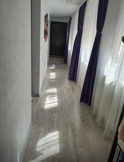 Casă individuală cu 3 camere cu Canalizare în Zona Industrială
