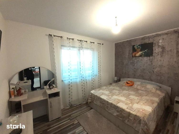 Casă cu 4 camere cu Teren 820 Mp în Rediu