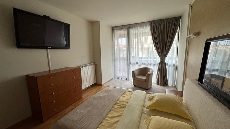 Apartament cu 3 camere decomandat, mobilat în Sisești
