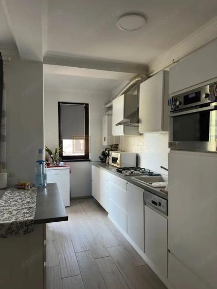Apartament cu 3 camere decomandat, mobilat în Braytim
