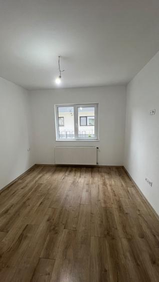 Apartament cu 3 camere decomandat în Independenței