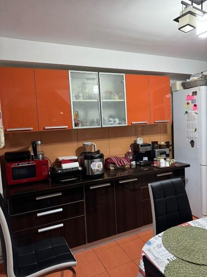 Apartament cu 4 camere decomandat în Nord