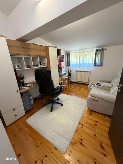 Apartament cu 4 camere în Central