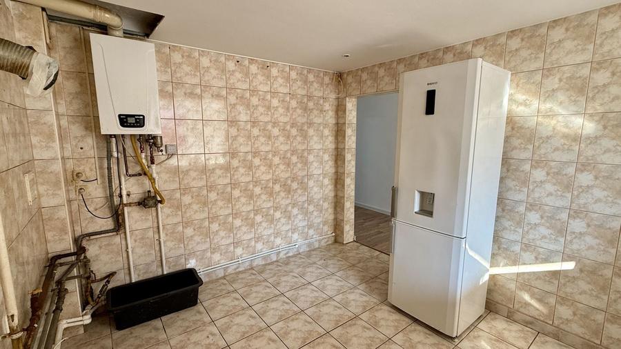 Casă cu 3 camere cu Canalizare în Chiajna