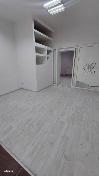 Spațiu comercial, de 157 mp, în Ultracentral