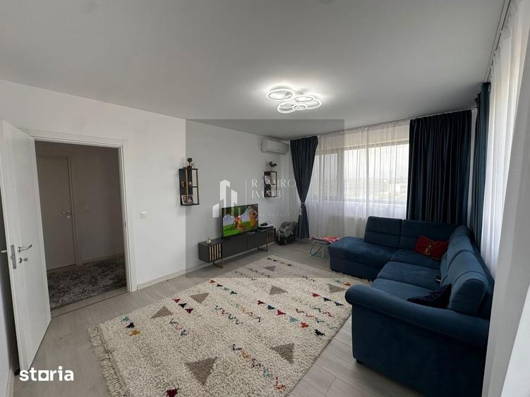 Apartament cu 2 camere decomandat în Central — fotografia 1