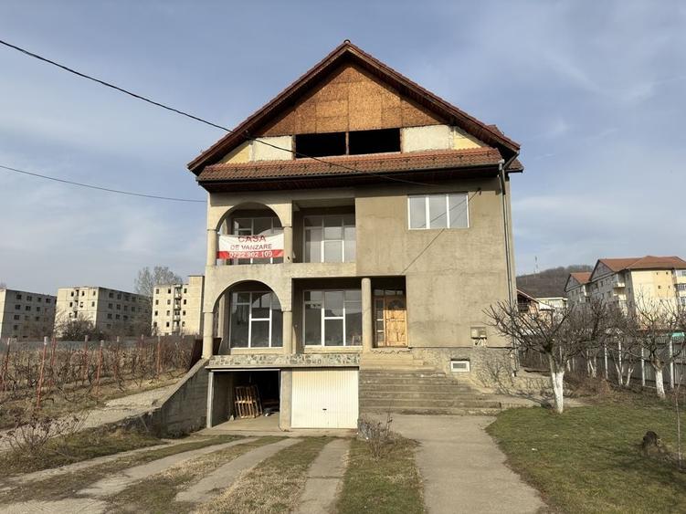 Teren de 3000 mp, în Motru