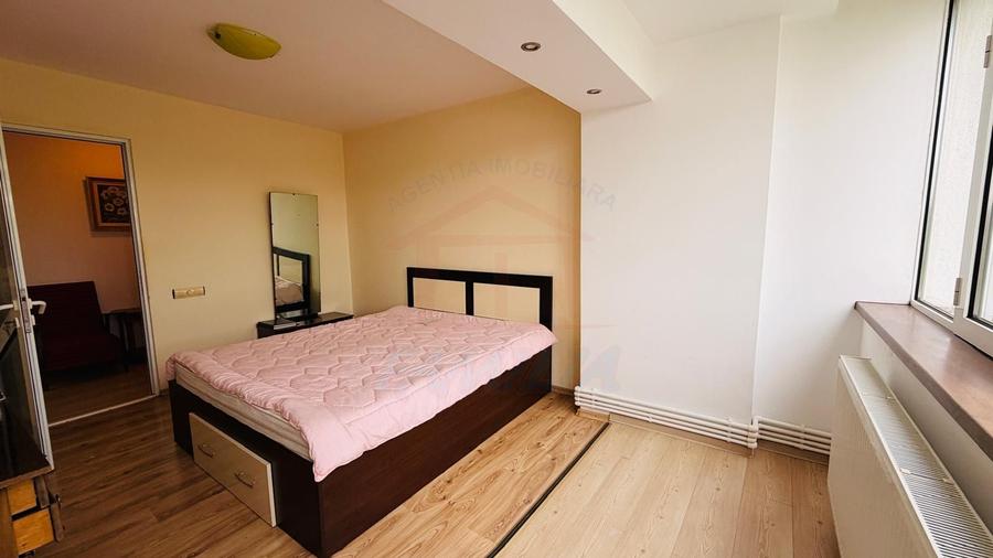 Apartament cu 3 camere în Țiglina 3
