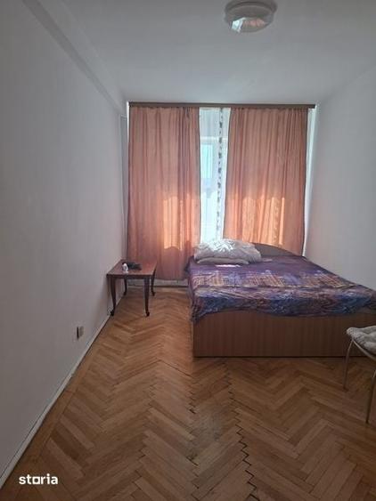 Apartament cu 3 camere decomandat în Ștrand