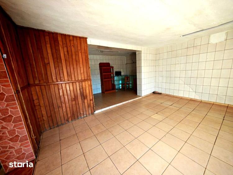 Casă cu 4 camere cu Teren 1135 Mp în Dârmănești