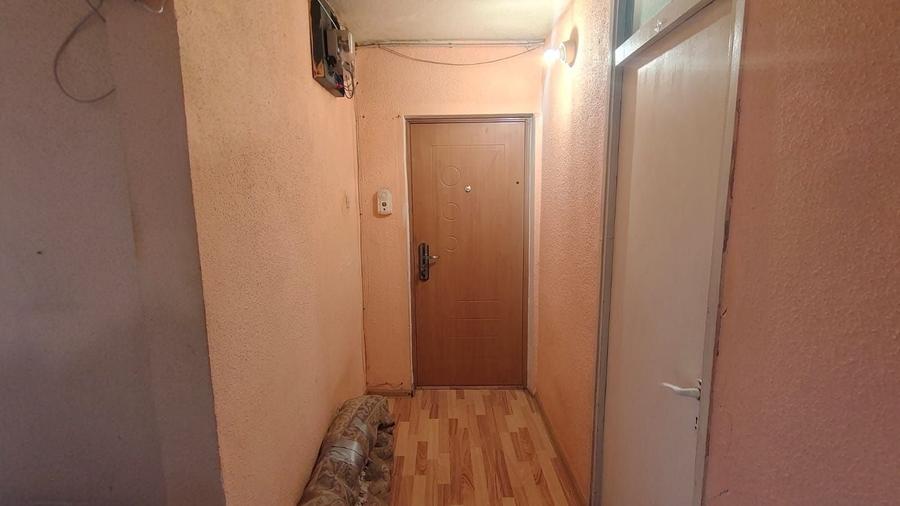 Apartament cu 4 camere decomandat în Dâmbul Rotund