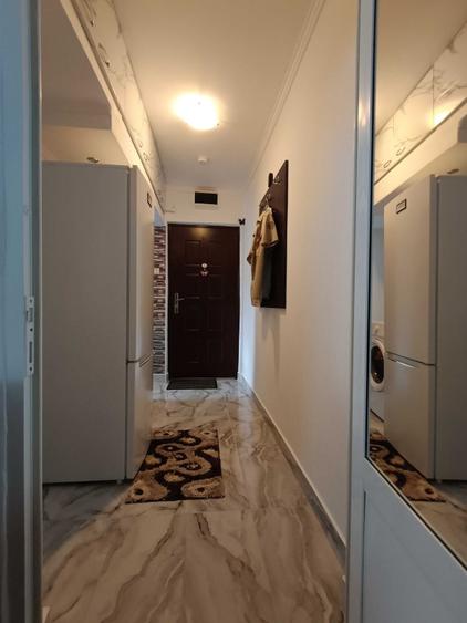 Apartament cu 2 camere în Micro 6