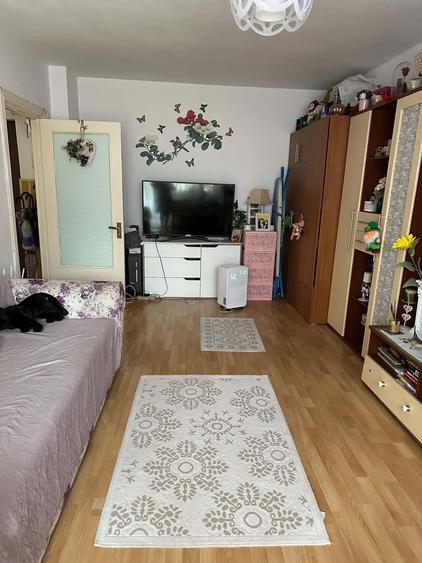 Apartament cu 2 camere decomandat în Mazepa 1
