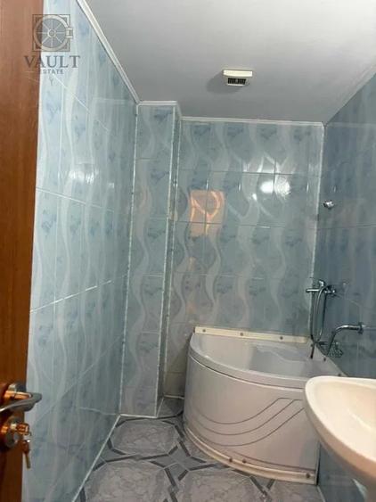 Apartament cu 2 camere decomandat în Sebastian