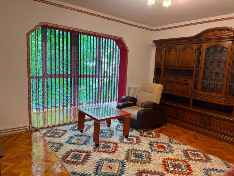 Apartament cu 2 camere decomandat în Micălaca