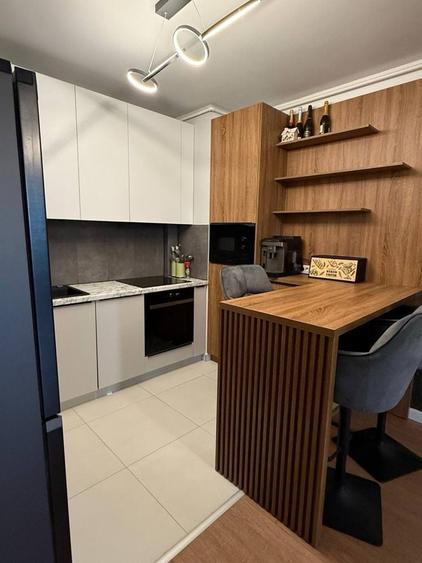 Apartament cu 3 camere semidecomandat în Sălaj
