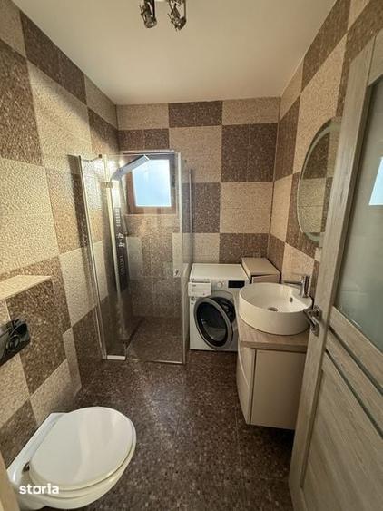 Apartament cu 3 camere în Zorilor