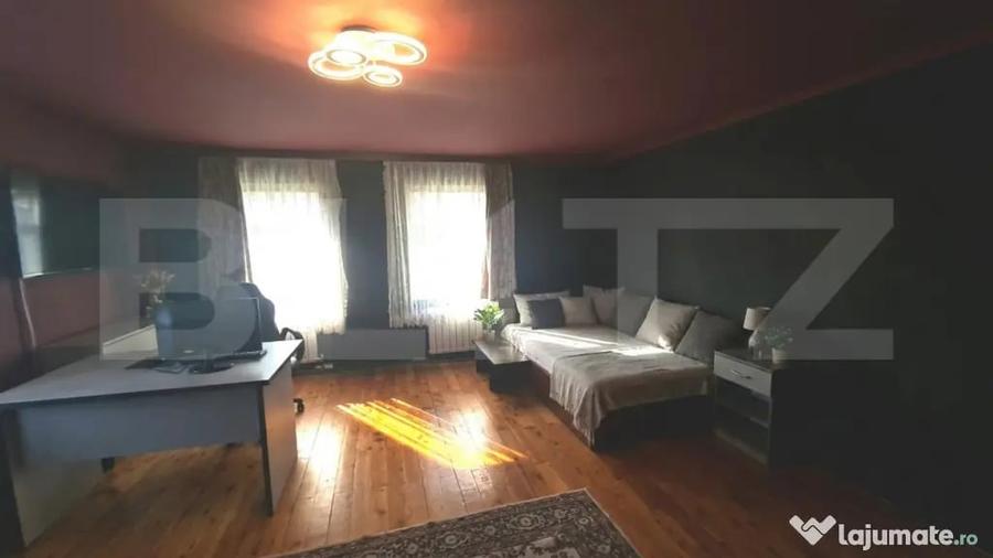 Casă cu 5 camere cu Teren 1350 Mp în Hălchiu