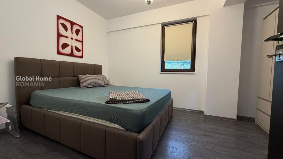 Apartament cu 3 camere semidecomandat în Dămăroaia