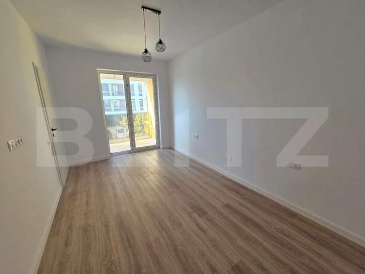 Apartament cu 2 camere semidecomandat, mobilat în Florești