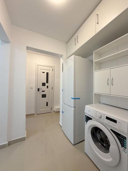 Apartament cu 2 camere decomandat, mobilat în Lacul Tei