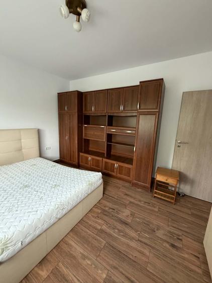 Apartament cu 2 camere decomandat în Exterior Vest