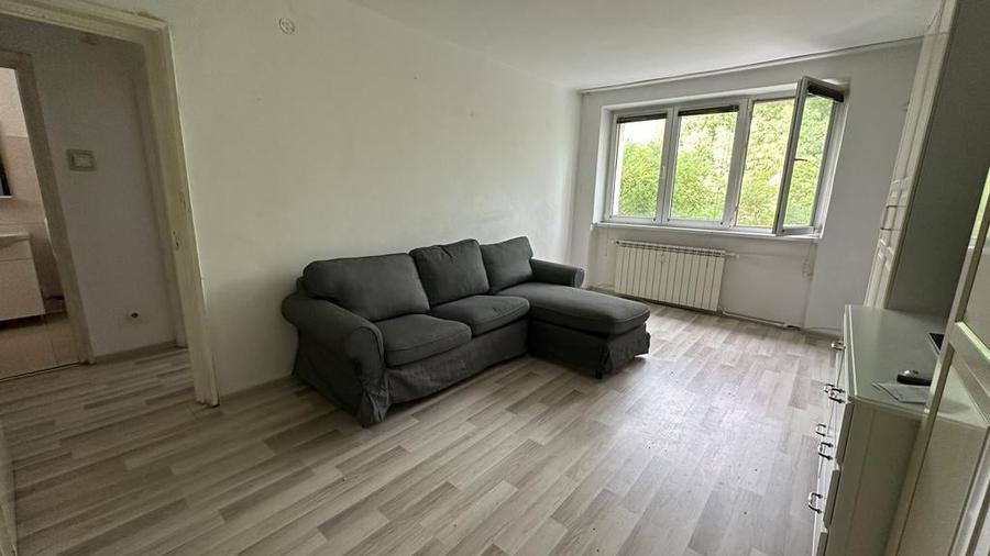 Apartament cu 2 camere semidecomandat, mobilat în Basarabia — fotografia 2