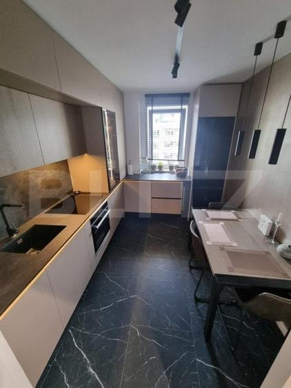 Apartament cu 3 camere decomandat, mobilat în Răcădău