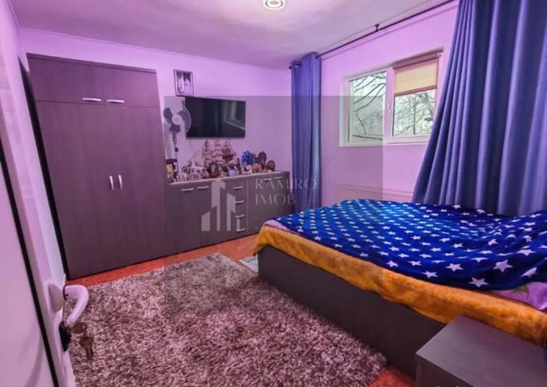 Casă cu 7 camere cu Teren 190 Mp în Berceni