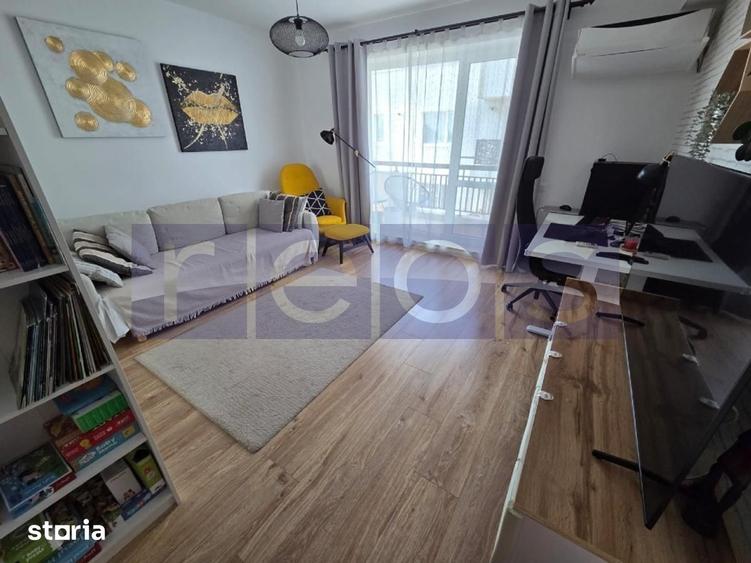 Apartament cu 2 camere decomandat, mobilat în Central
