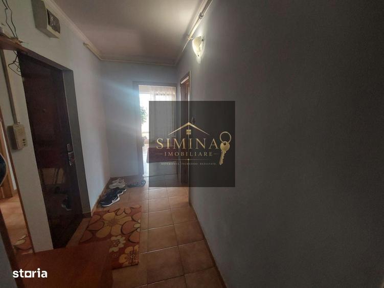 Apartament cu 2 camere decomandat în Infrățirii