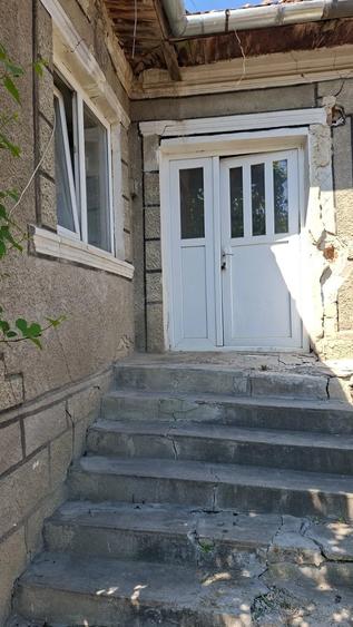 Teren de 1100 mp, în Băbuțiu