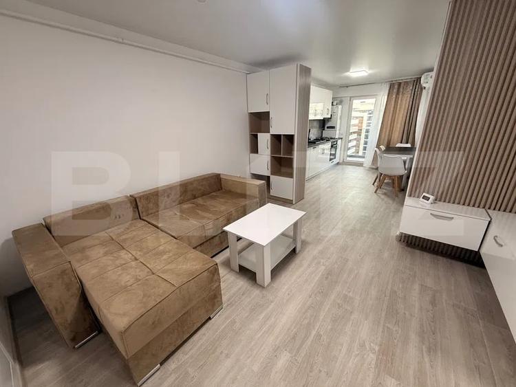 Apartament cu 2 camere semidecomandat, mobilat în Copou