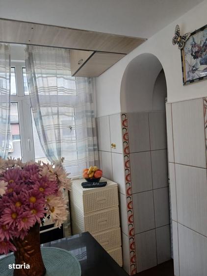 - Apartament 1 camera Dorobantilor, suprafata 38mp, etaj 3/4, mobilat. - 7